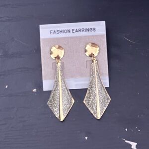 Fashion earrings